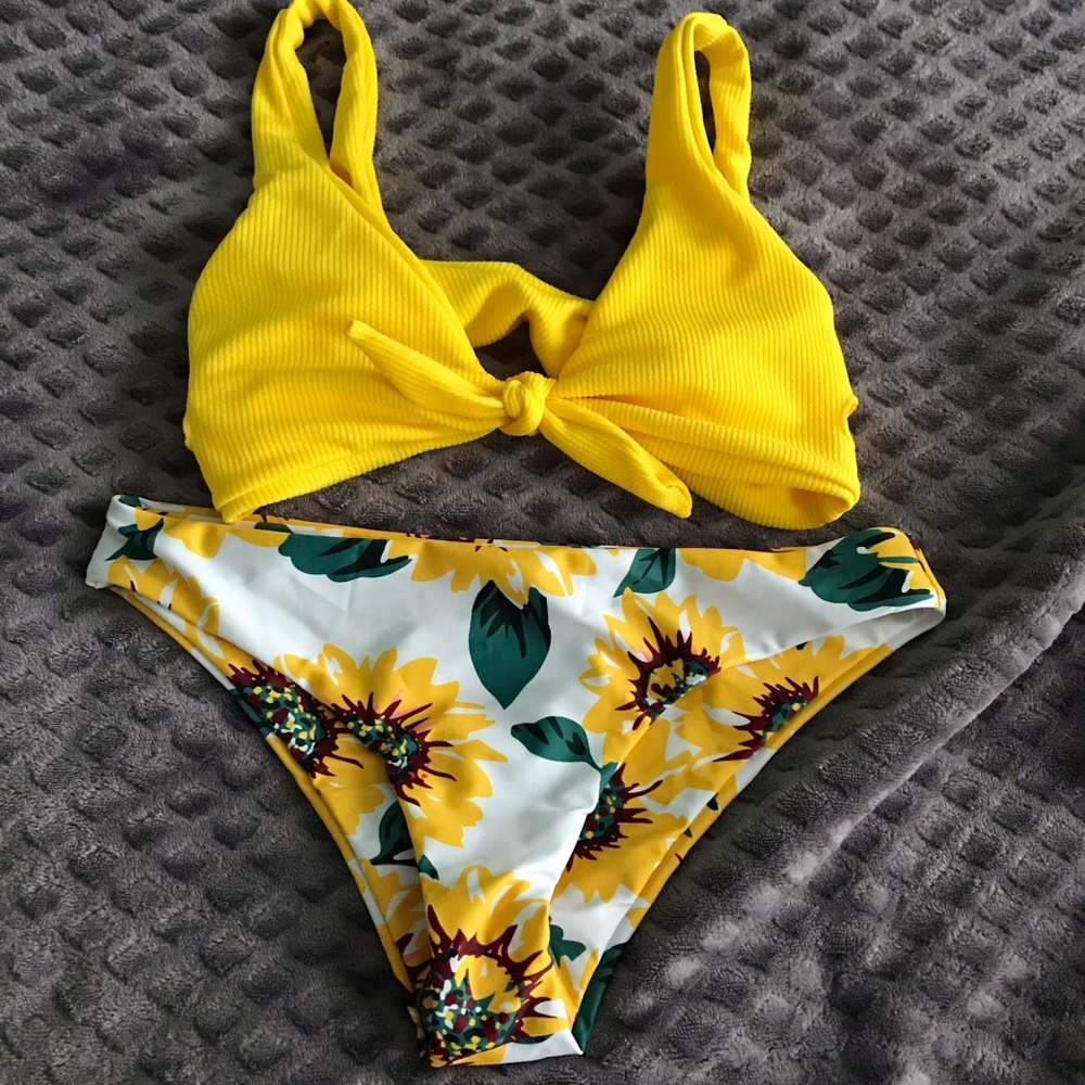 Adorable Sunflower Bikini